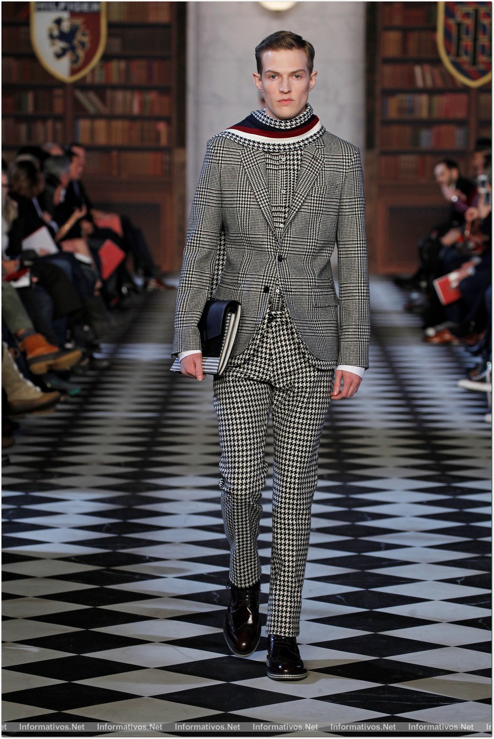 NY08FEB013.- Desfile Tommy Hilfiger Fall 2013 Men's Collection. 18. ADRIAN