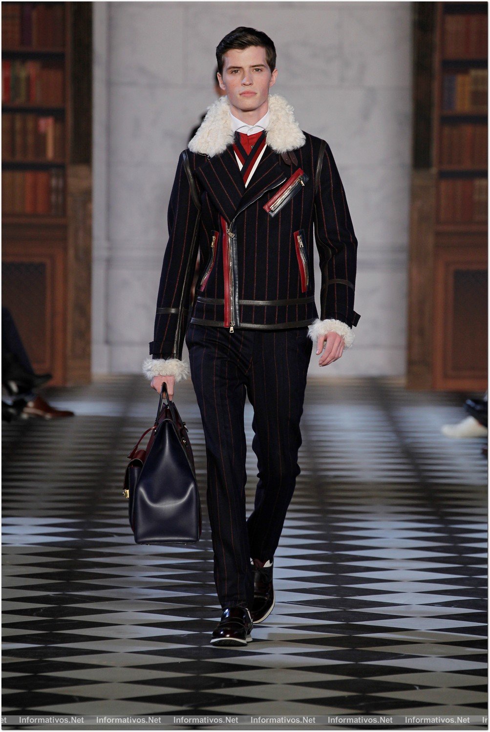 NY08FEB013.- Desfile Tommy Hilfiger Fall 2013 Men's Collection. 25. TAYLOR