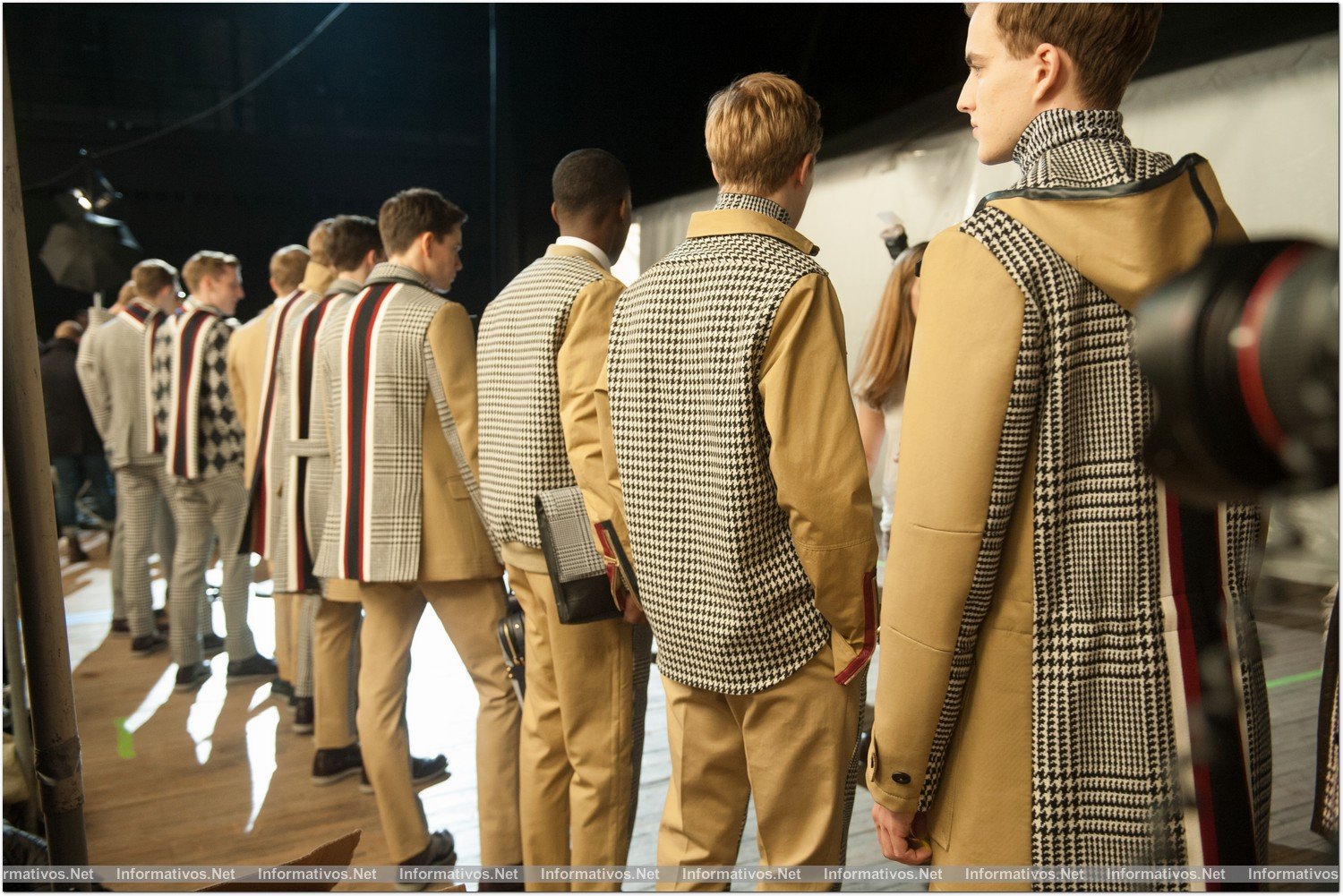 NY08FEB013.- Desfile Tommy Hilfiger Fall 2013 Men's Collection. First Looks