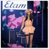 :: Pulse para Ampliar :: París 26FEB013.- Colección Primavera-Verano 2013 Etam