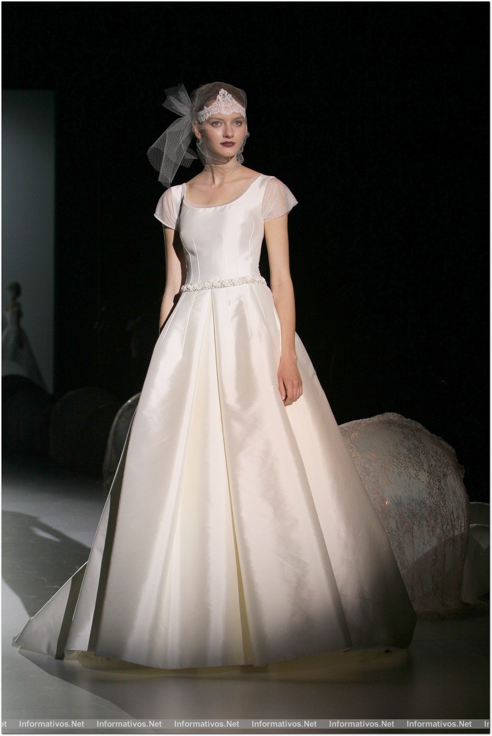 BCN02MAY013.- Barcelona Bridal Week- Pasarela Gaudí: Raimon Bundó - IR de Bundó