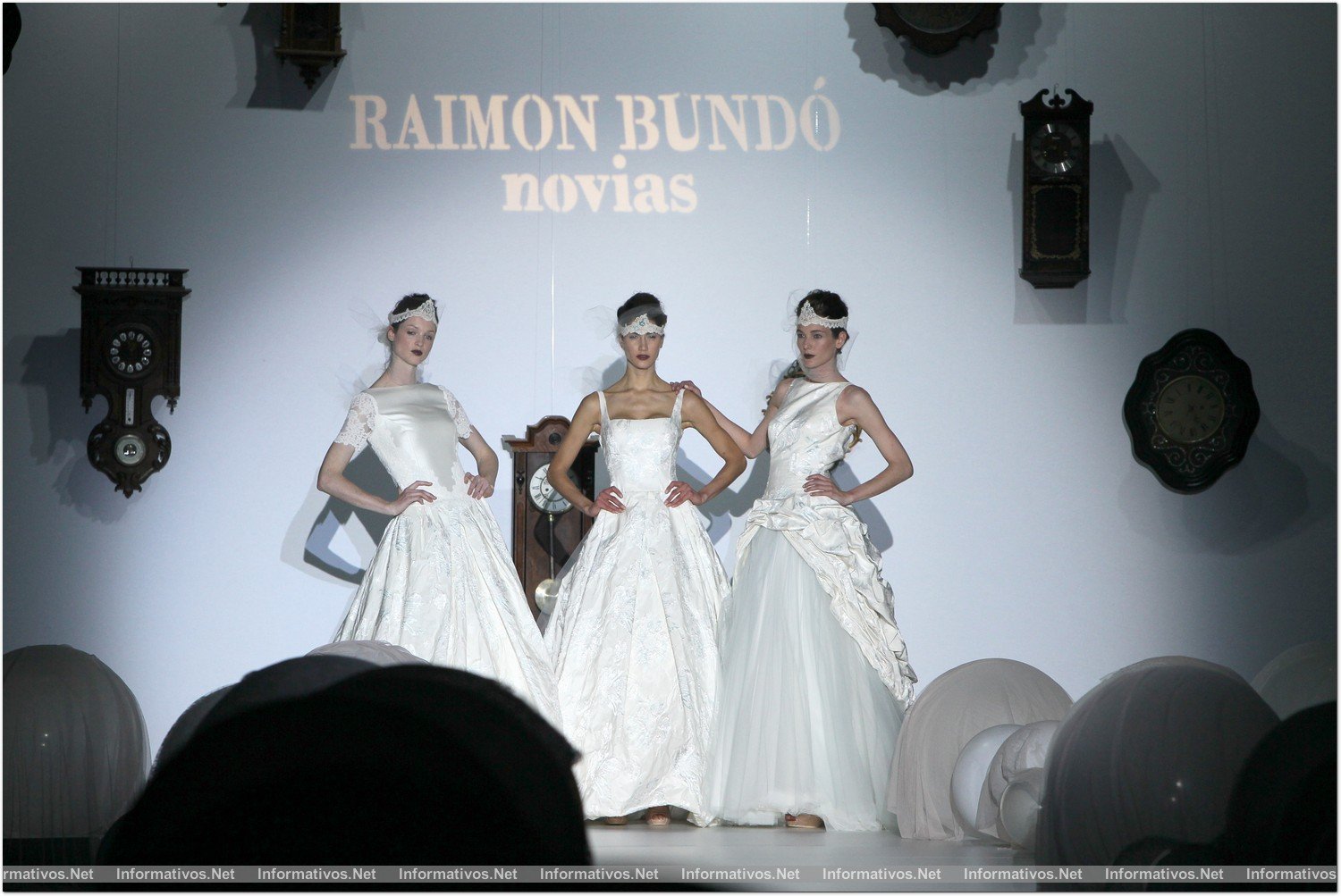 BCN02MAY013.- Barcelona Bridal Week- Pasarela Gaudí: Raimon Bundó - IR de Bundó