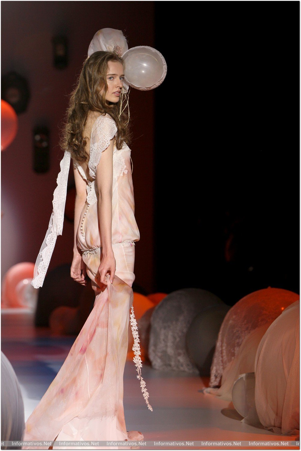 BCN02MAY013.- Barcelona Bridal Week- Pasarela Gaudí: Raimon Bundó - IR de Bundó