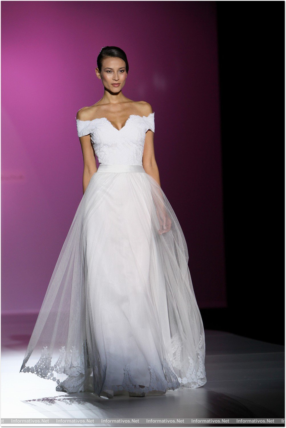 BCN02MAY013.- Barcelona Bridal Week- Pasarela Gaudí: Hannibal Laguna 