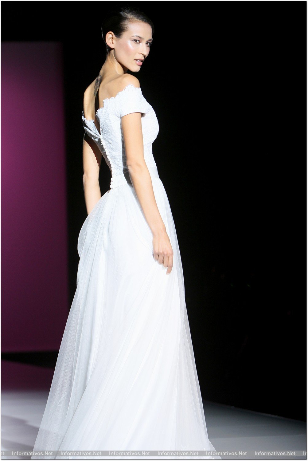 BCN02MAY013.- Barcelona Bridal Week- Pasarela Gaudí: Hannibal Laguna 