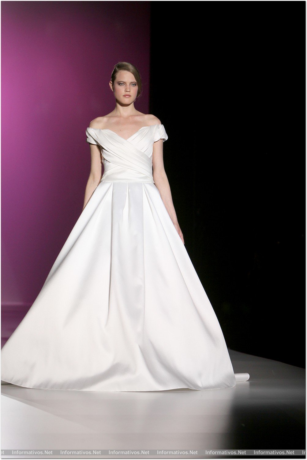 BCN02MAY013.- Barcelona Bridal Week- Pasarela Gaudí: Hannibal Laguna 