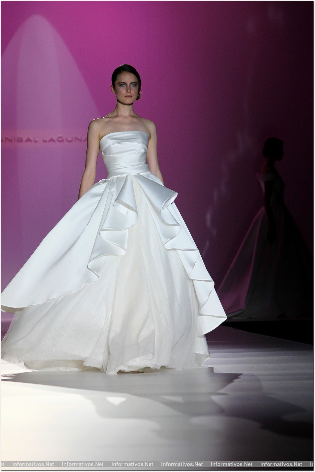 BCN02MAY013.- Barcelona Bridal Week- Pasarela Gaudí: Hannibal Laguna 