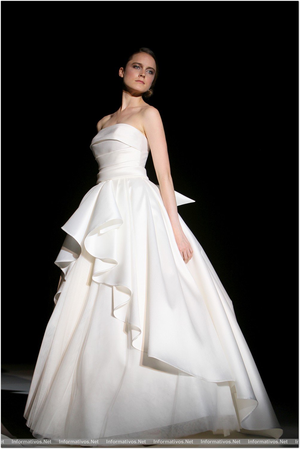 BCN02MAY013.- Barcelona Bridal Week- Pasarela Gaudí: Hannibal Laguna 