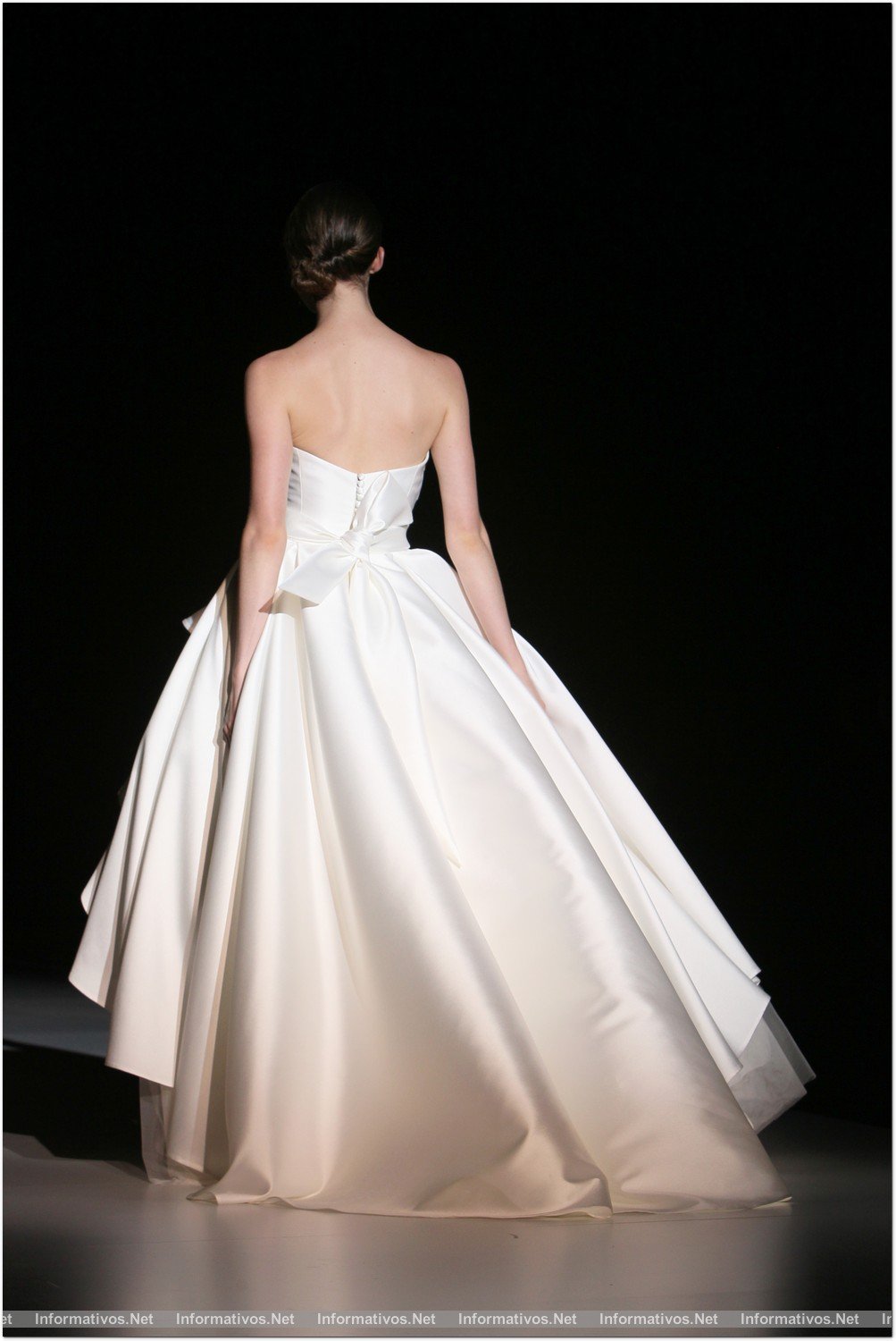 BCN02MAY013.- Barcelona Bridal Week- Pasarela Gaudí: Hannibal Laguna 
