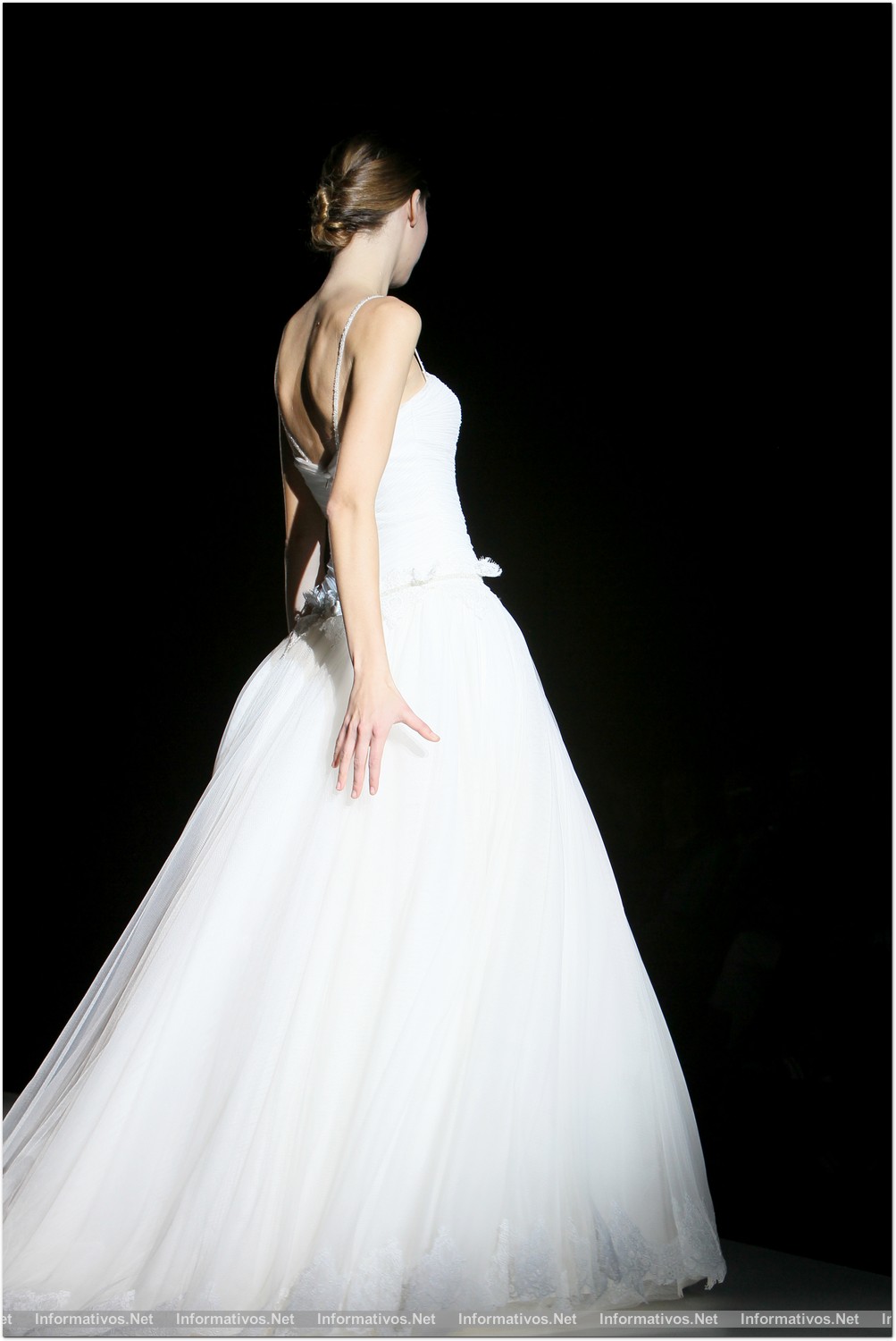 BCN02MAY013.- Barcelona Bridal Week- Pasarela Gaudí: Hannibal Laguna 