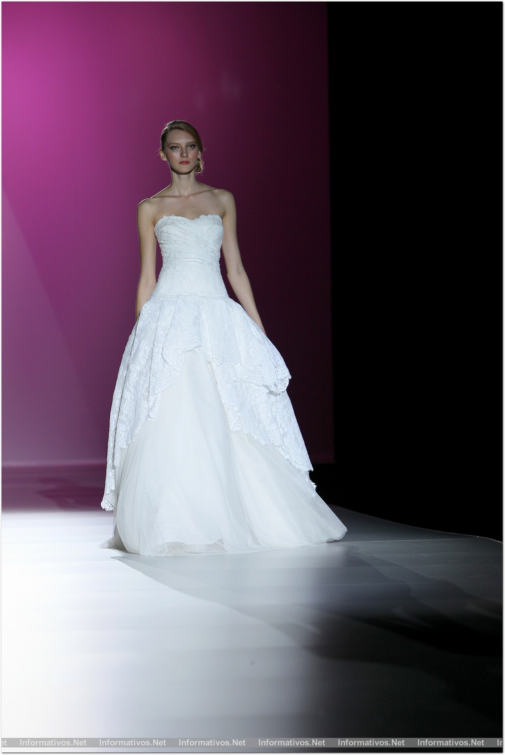 BCN02MAY013.- Barcelona Bridal Week- Pasarela Gaudí: Hannibal Laguna 