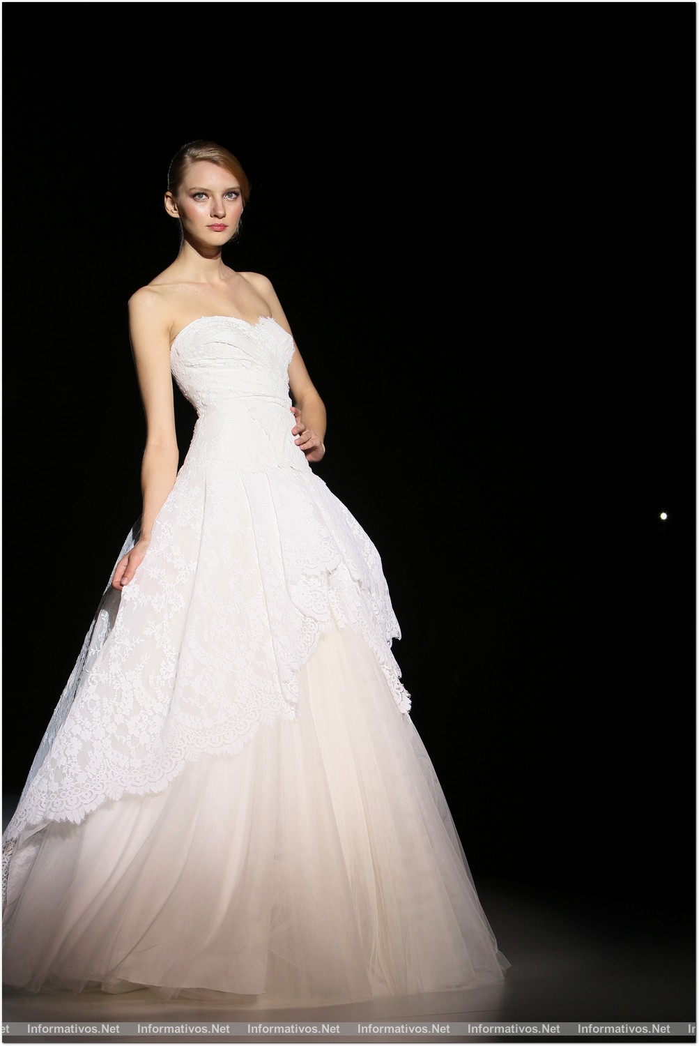 BCN02MAY013.- Barcelona Bridal Week- Pasarela Gaudí: Hannibal Laguna 