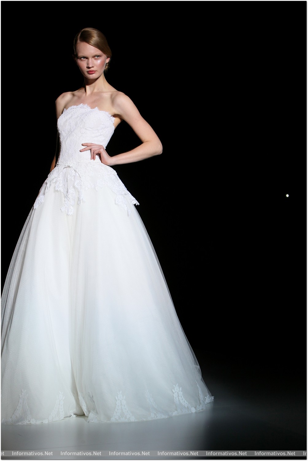BCN02MAY013.- Barcelona Bridal Week- Pasarela Gaudí: Hannibal Laguna 