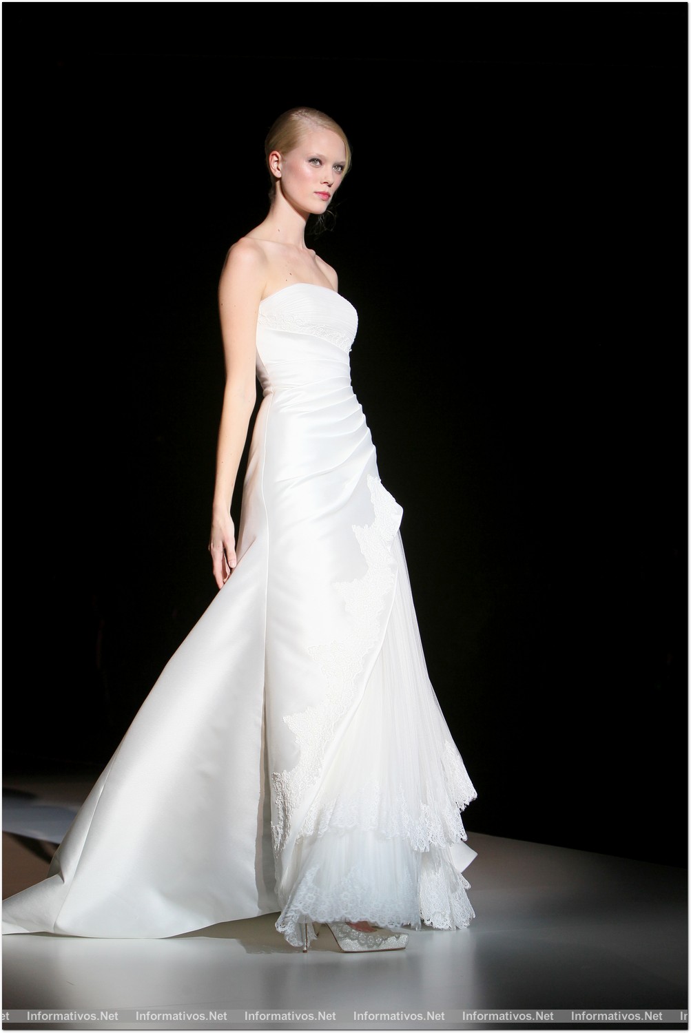 BCN02MAY013.- Barcelona Bridal Week- Pasarela Gaudí: Hannibal Laguna 