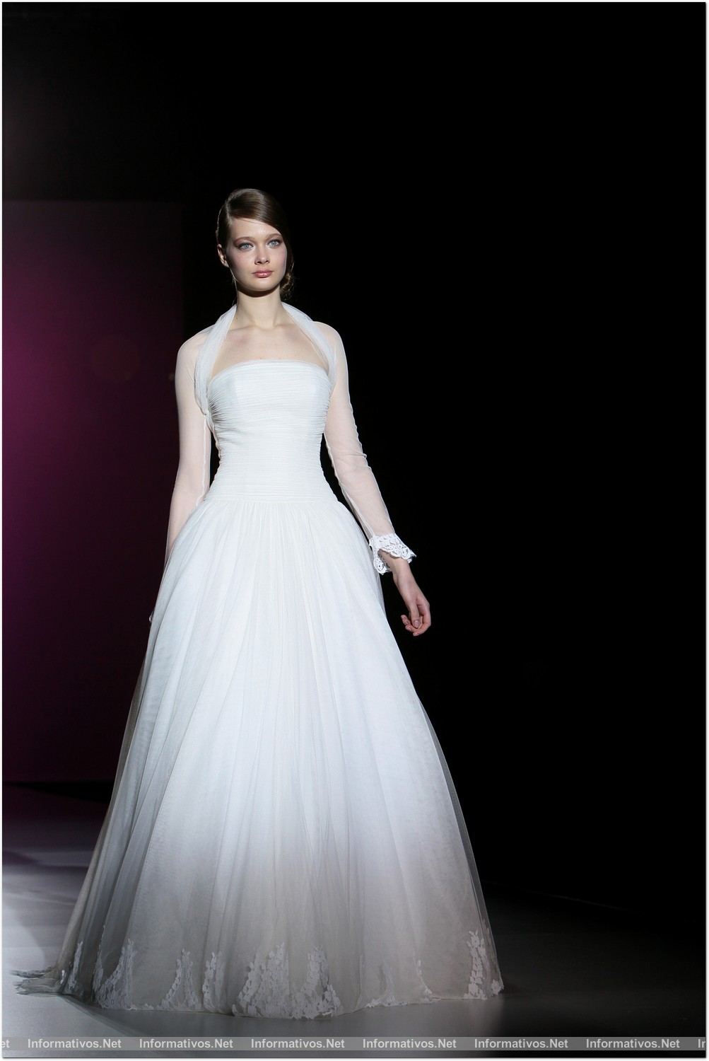 BCN02MAY013.- Barcelona Bridal Week- Pasarela Gaudí: Hannibal Laguna 