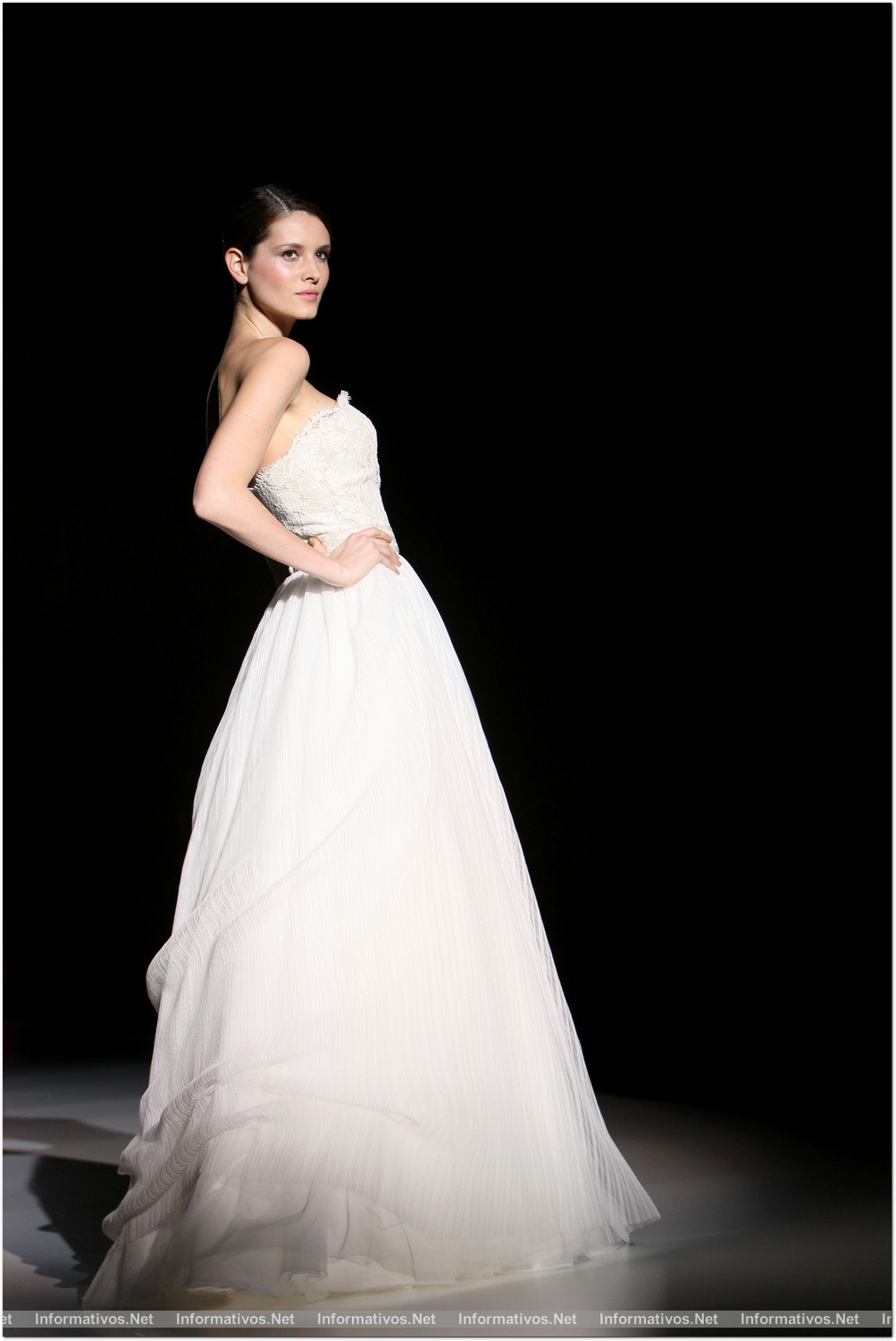 BCN02MAY013.- Barcelona Bridal Week- Pasarela Gaudí: Hannibal Laguna 