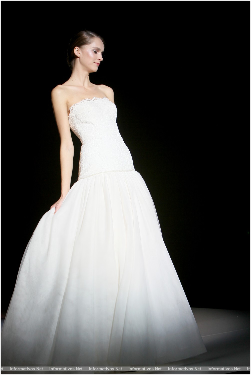 BCN02MAY013.- Barcelona Bridal Week- Pasarela Gaudí: Hannibal Laguna 