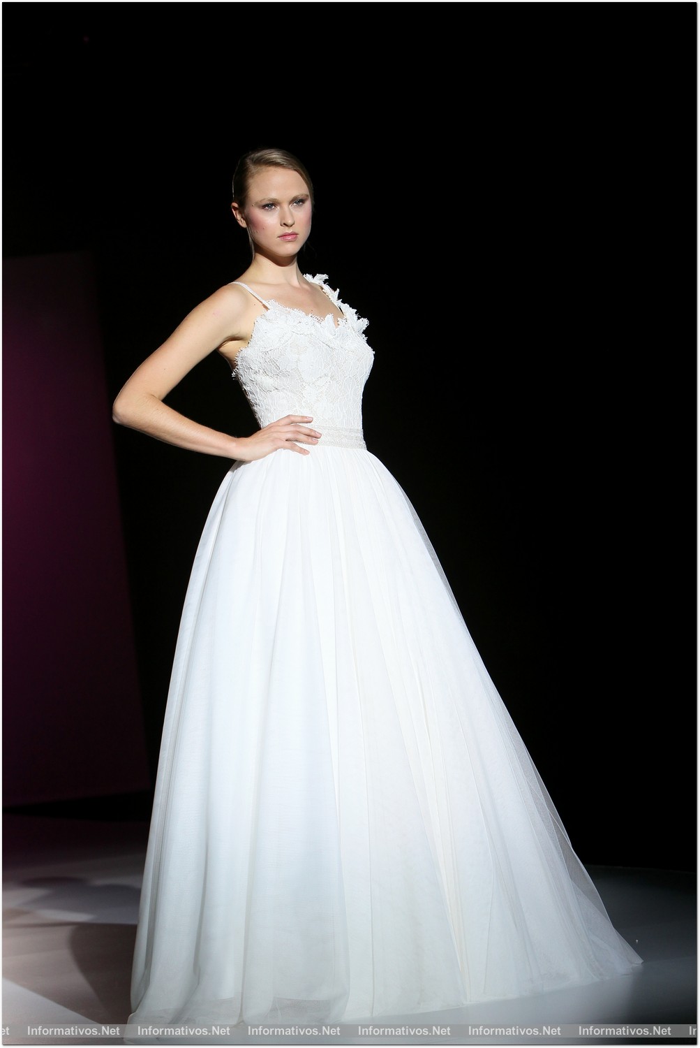 BCN02MAY013.- Barcelona Bridal Week- Pasarela Gaudí: Hannibal Laguna 