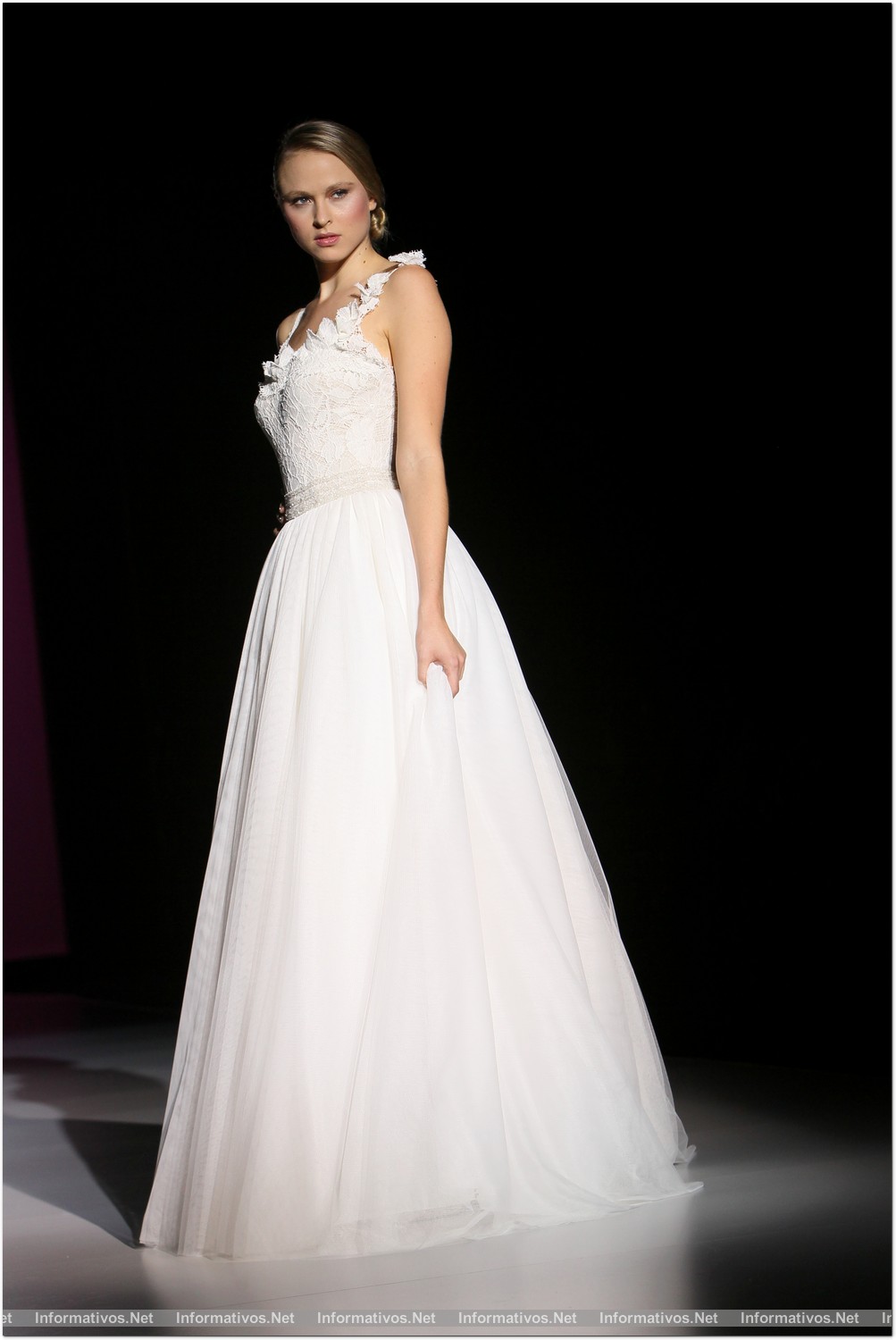 BCN02MAY013.- Barcelona Bridal Week- Pasarela Gaudí: Hannibal Laguna 