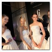 :: Pulse para Ampliar :: BCN02MAY013.- Barcelona Bridal Week- Pasarela Gaudí: Hannibal Laguna 