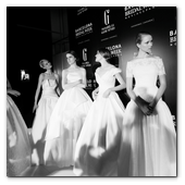 :: Pulse para Ampliar :: BCN02MAY013.- Barcelona Bridal Week- Pasarela Gaudí: Hannibal Laguna 