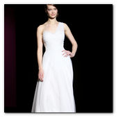 :: Pulse para Ampliar :: BCN02MAY013.- Barcelona Bridal Week- Pasarela Gaudí: Hannibal Laguna 
