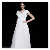:: Pulse para Ampliar :: BCN02MAY013.- Barcelona Bridal Week- Pasarela Gaudí: Hannibal Laguna 