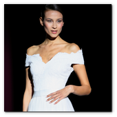 :: Pulse para Ampliar :: BCN02MAY013.- Barcelona Bridal Week- Pasarela Gaudí: Hannibal Laguna 
