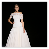 :: Pulse para Ampliar :: BCN02MAY013.- Barcelona Bridal Week- Pasarela Gaudí: Hannibal Laguna 
