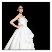 :: Pulse para Ampliar :: BCN02MAY013.- Barcelona Bridal Week- Pasarela Gaudí: Hannibal Laguna 