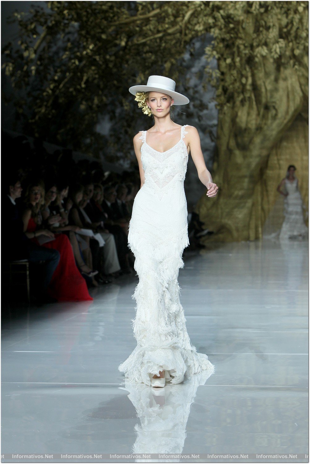 BCN03MAY013.- Barcelona Bridal Week- Pasarela Gaudí: Pronovias. 