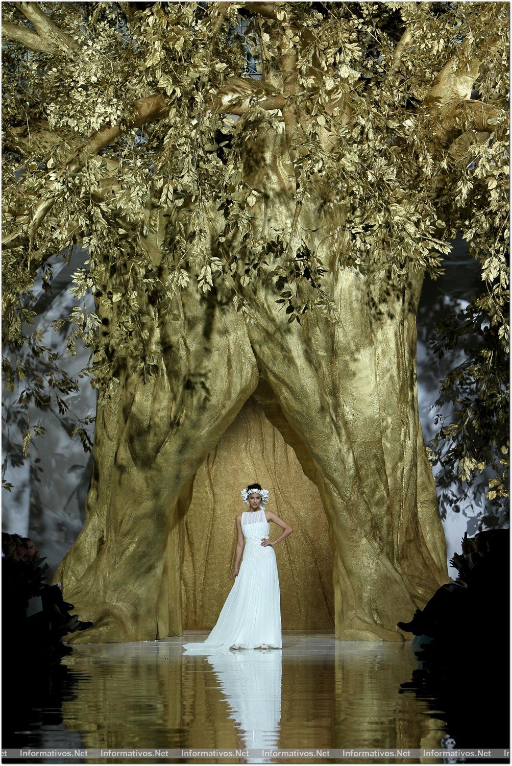 BCN03MAY013.- Barcelona Bridal Week- Pasarela Gaudí: Pronovias. 