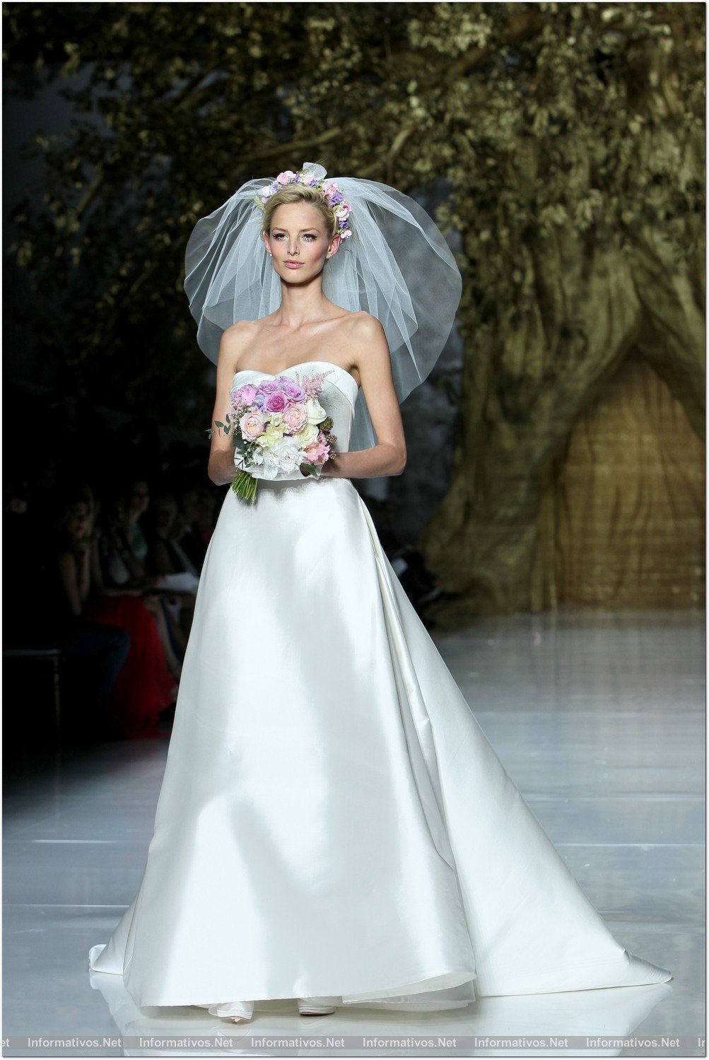 BCN03MAY013.- Barcelona Bridal Week- Pasarela Gaudí: Pronovias. 