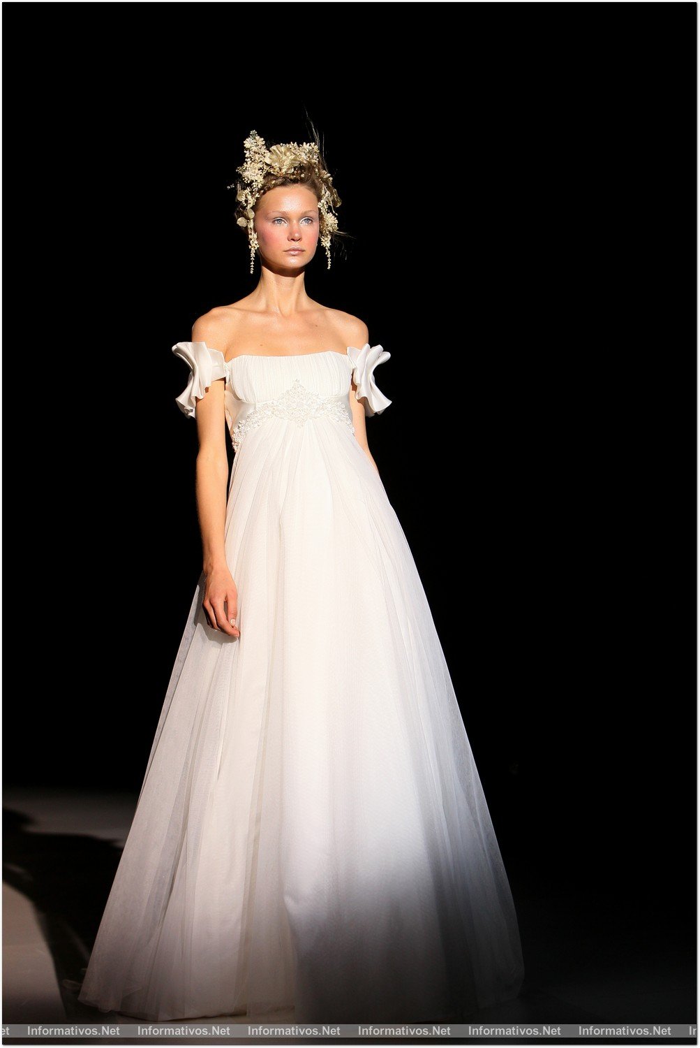 BCN02MAY013.- Barcelona Bridal Week- Pasarela Gaudí: Victorio & Lucchino