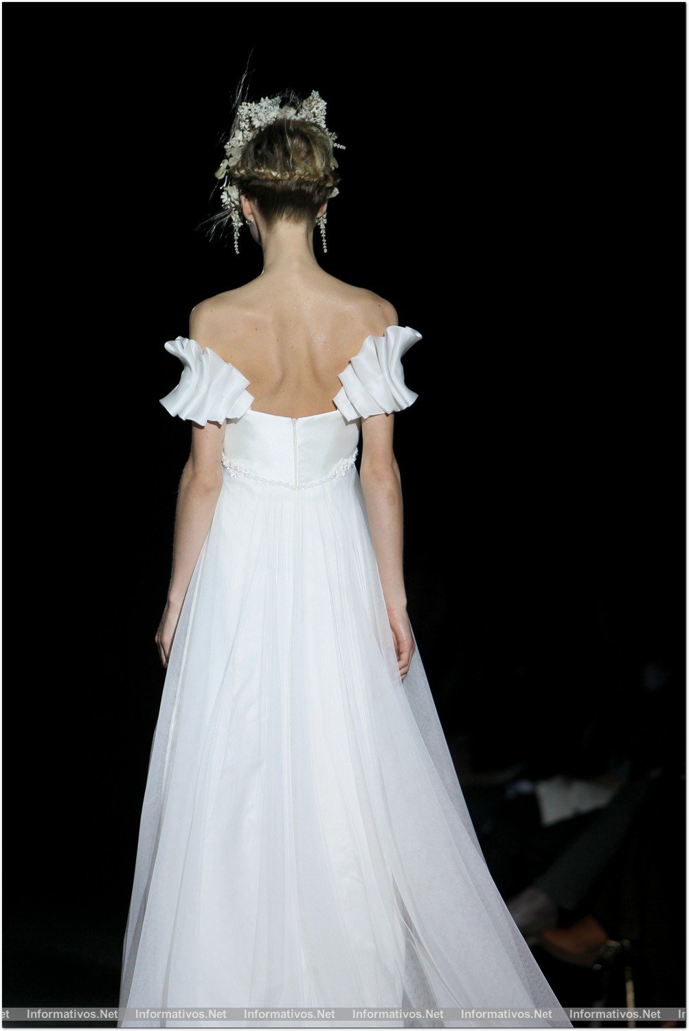 BCN02MAY013.- Barcelona Bridal Week- Pasarela Gaudí: Victorio & Lucchino