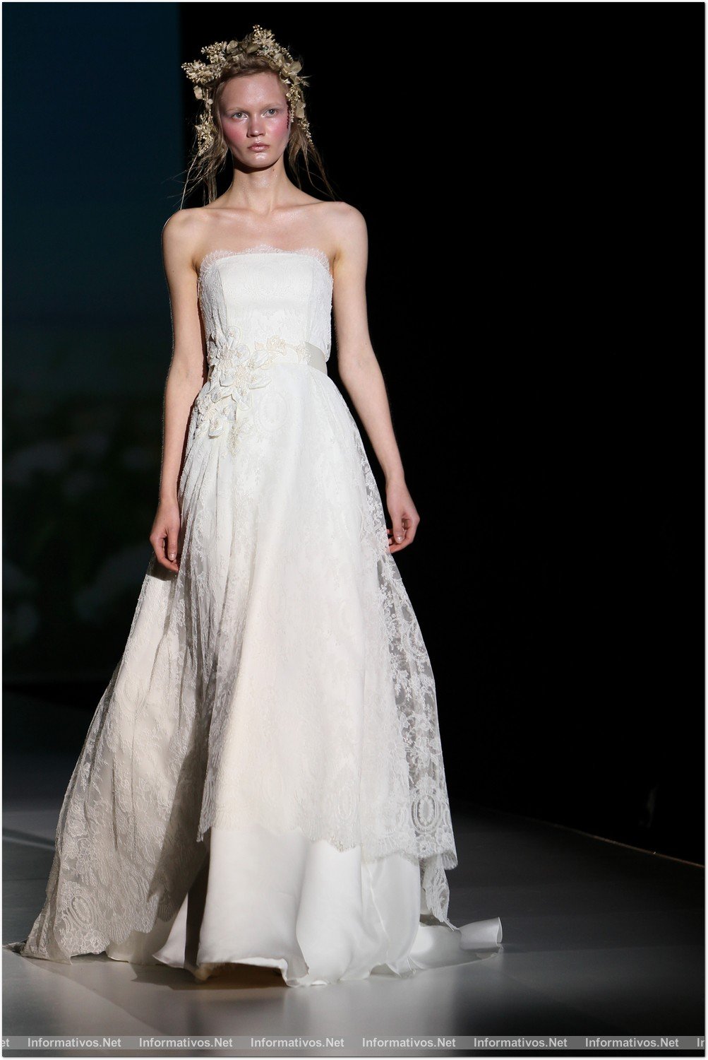 BCN02MAY013.- Barcelona Bridal Week- Pasarela Gaudí: Victorio & Lucchino