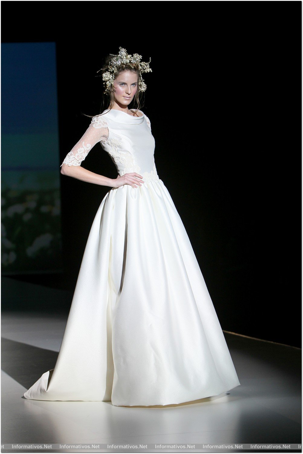 BCN02MAY013.- Barcelona Bridal Week- Pasarela Gaudí: Victorio & Lucchino