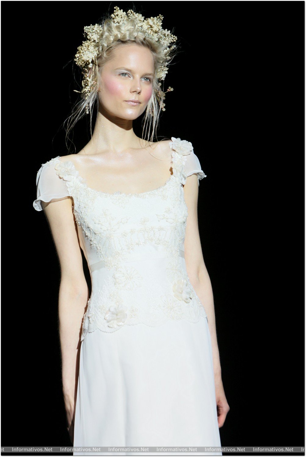 BCN02MAY013.- Barcelona Bridal Week- Pasarela Gaudí: Victorio & Lucchino