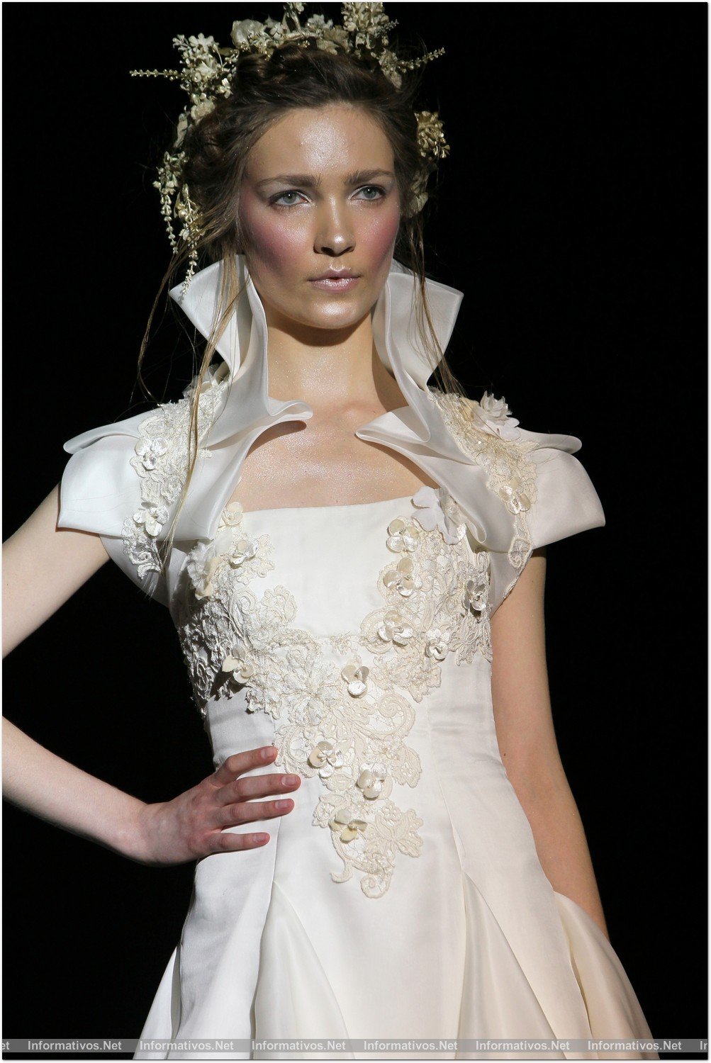 BCN02MAY013.- Barcelona Bridal Week- Pasarela Gaudí: Victorio & Lucchino