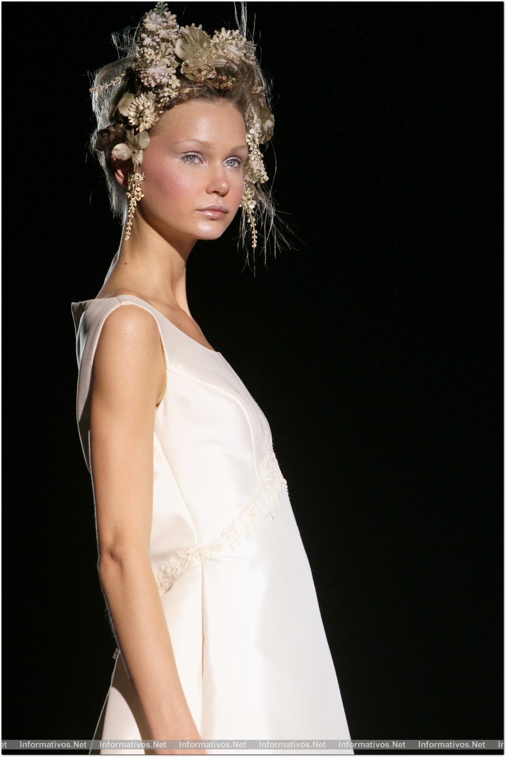 BCN02MAY013.- Barcelona Bridal Week- Pasarela Gaudí: Victorio & Lucchino