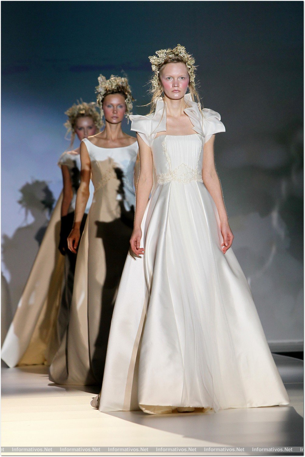 BCN02MAY013.- Barcelona Bridal Week- Pasarela Gaudí: Victorio & Lucchino