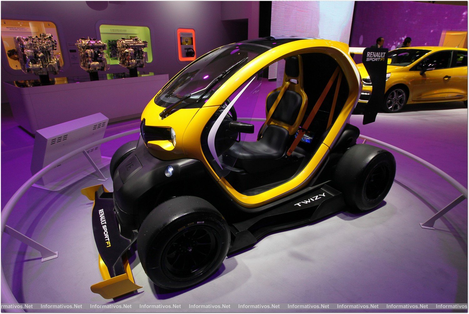 BCN9MAY01.- Salón Internacional del Automóvil. 