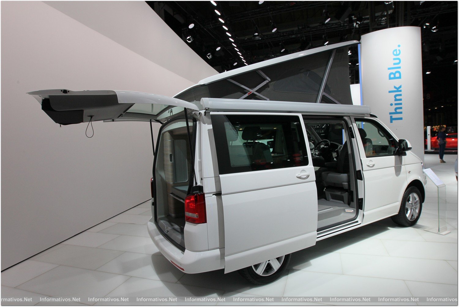 BCN9MAY01.- Salón Internacional del Automóvil. 