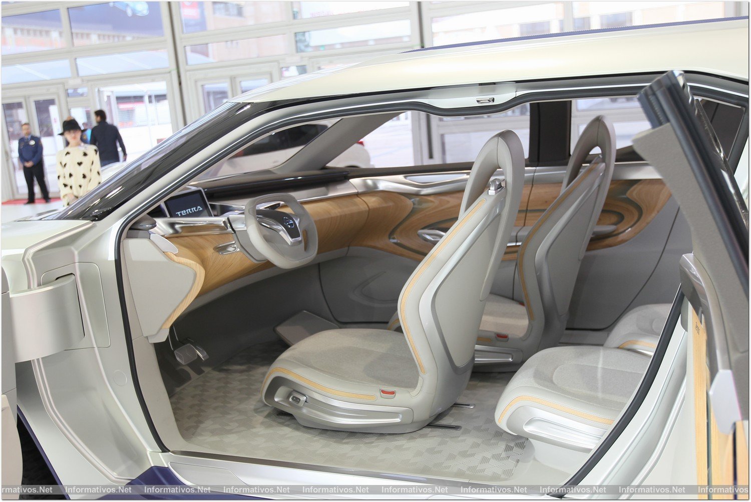 BCN9MAY01.- Salón Internacional del Automóvil. 