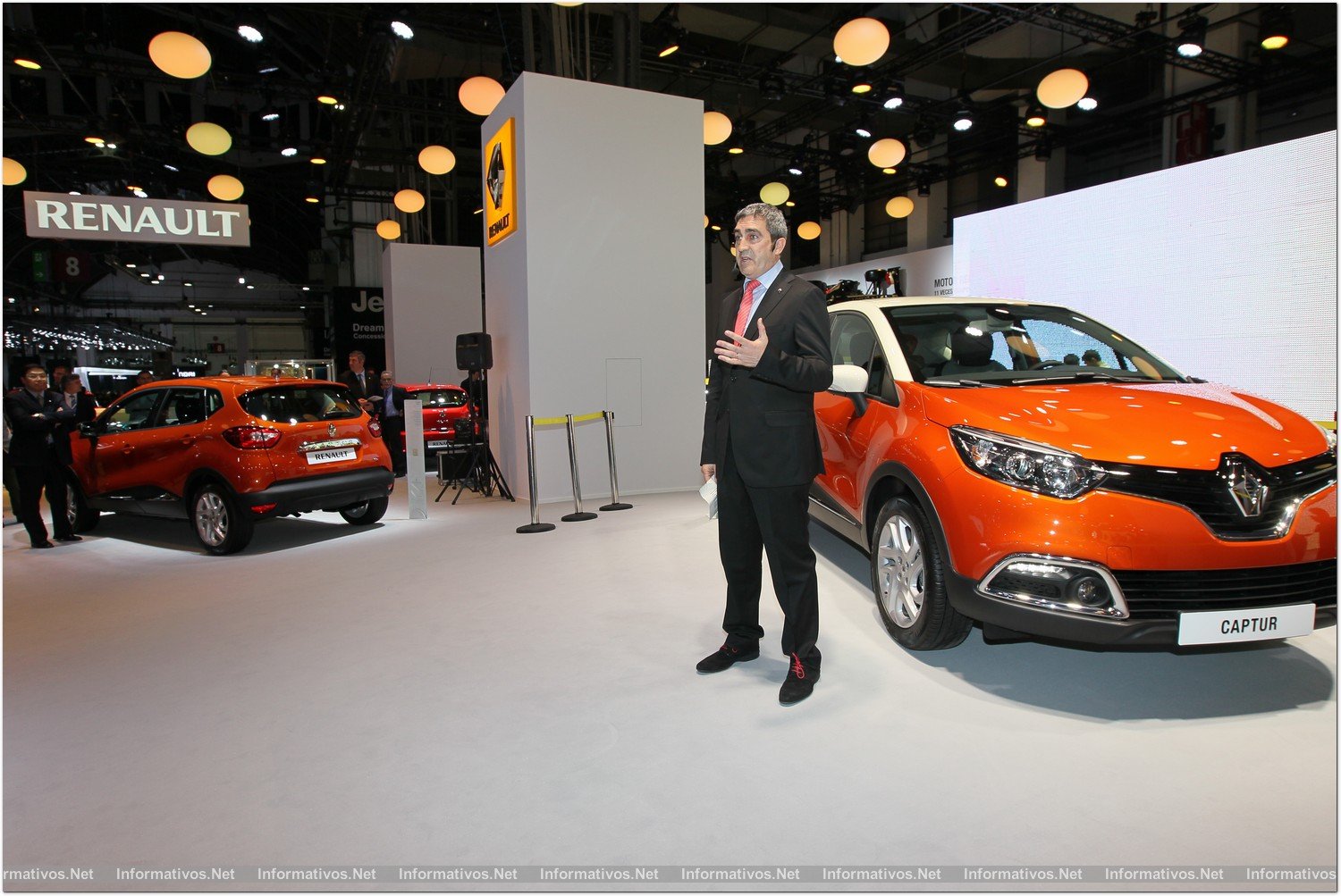 BCN9MAY01.- Salón Internacional del Automóvil. Noche VIP del Motor, previa a la apertura al público del Salón