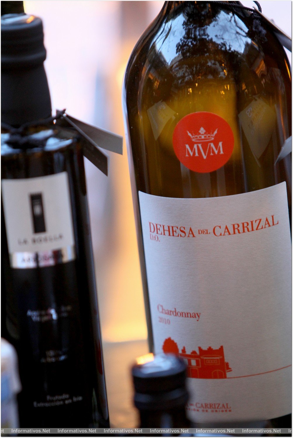 BCN20MARZ013.- Presentación de  mABEs, el libro de los "Mejores Alimentos y Bebidas de España" seleccionados por Elite Gourmet 2013. 