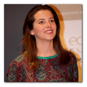 :: Pulse para Ampliar :: BCN20MARZ013.- Presentación de  mABEs, el libro de los "Mejores Alimentos y Bebidas de España" seleccionados por Elite Gourmet 2013. Alejandra Ansón, secretaria general de Elite Gourmet
