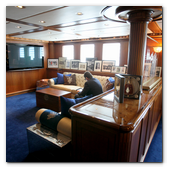 :: Pulse para Ampliar :: BCN17JUN013.- El velero John Walker & Sons Voyager celebra en Barcelona el “Game Changer Event”. 