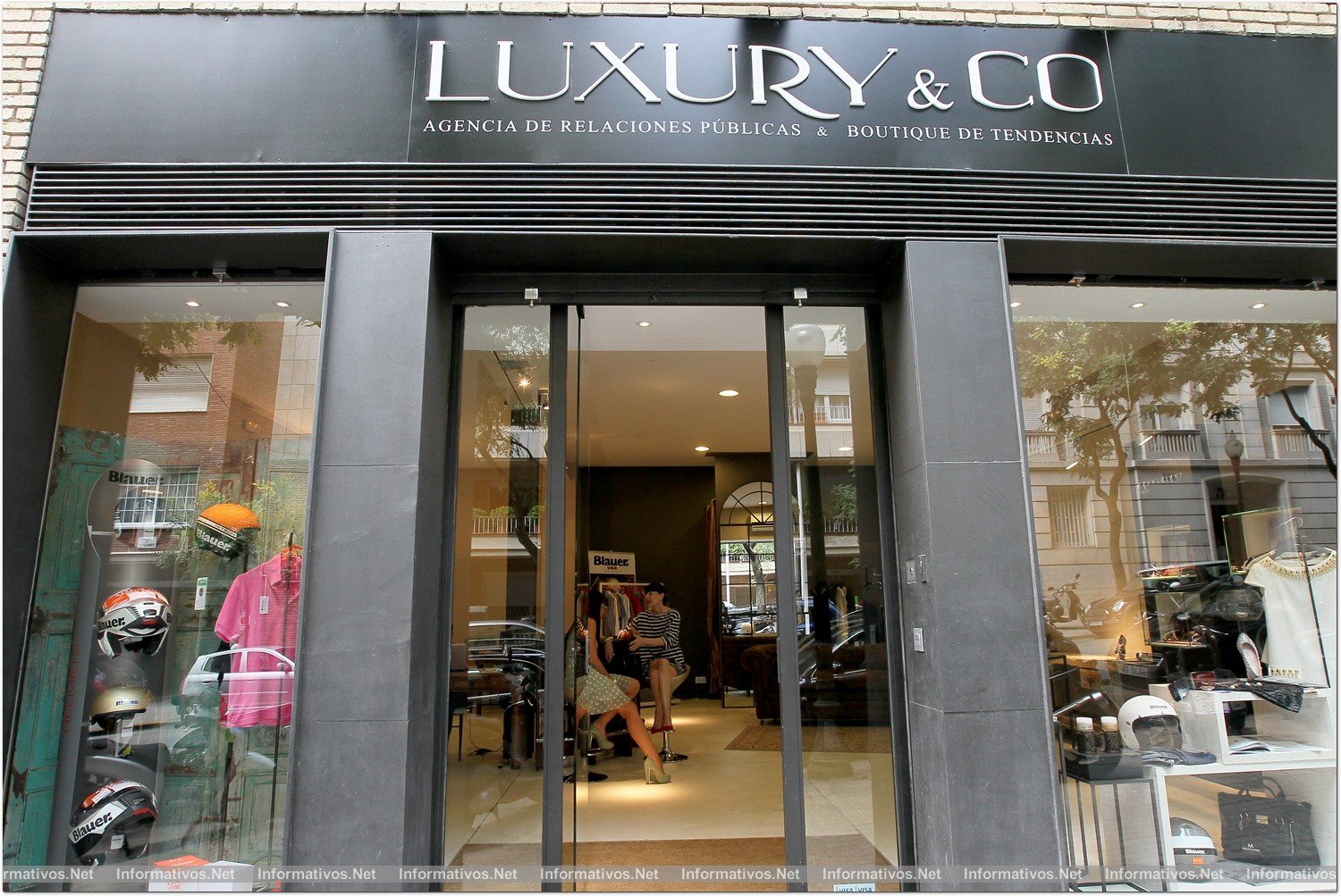 BCNJUL013.- Luxury & Co Barcelona, de Angela Sánchez, experta en la promoción de marcas de lujo italianas como Ippocampo, Blauer, Chimento, C.P Company o TUUM entre otras. 