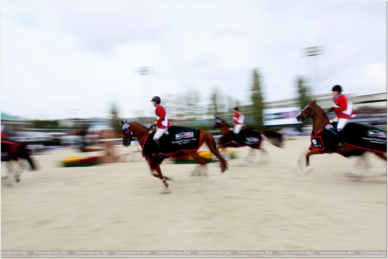 BCN28SEP013.- 102º edición del CSIO Barcelona. Final de consolación de la Furusiyya FEI Nations Cup™ Jumping Final. Vuelta de honor tras la entrega del premio